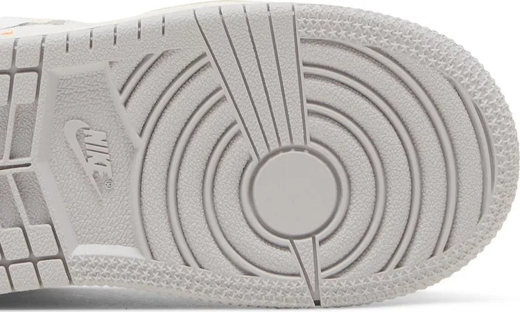 Air Jordan 1 Mid SE Craft TD Inside Out, white