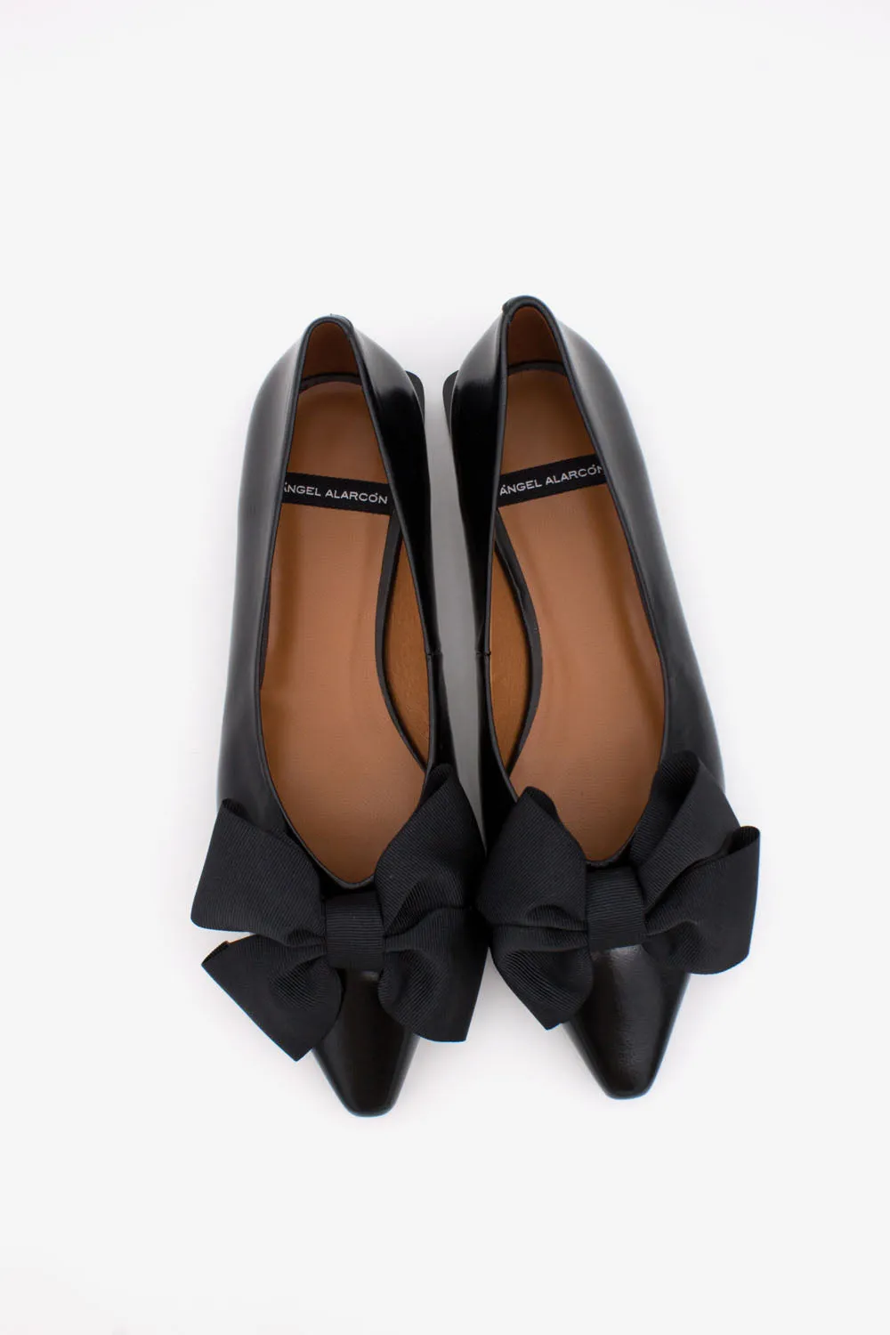 Angel Alarcon Black Big Bow Pump|24631530N