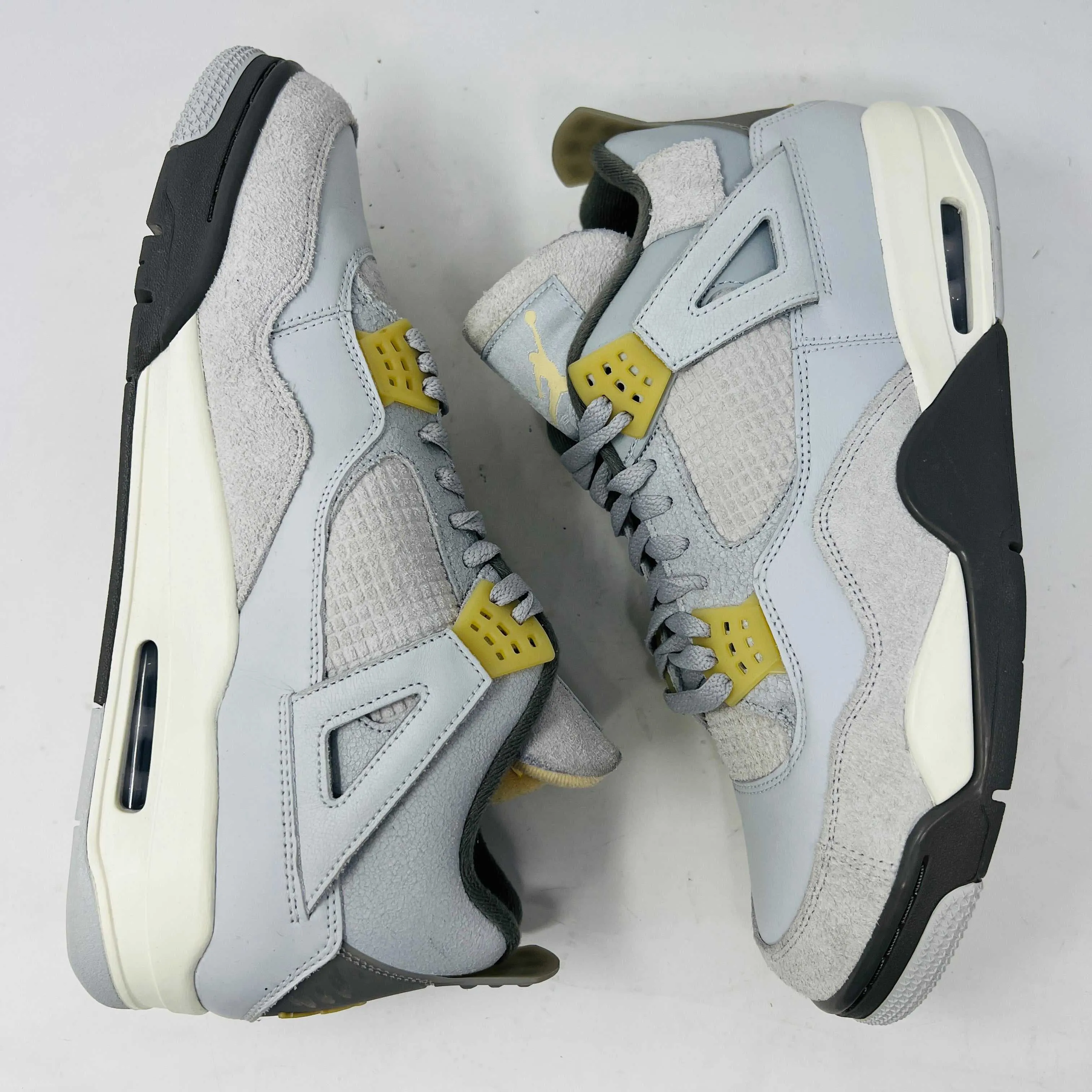 Jordan 4 Retro SE Craft Photon Dust