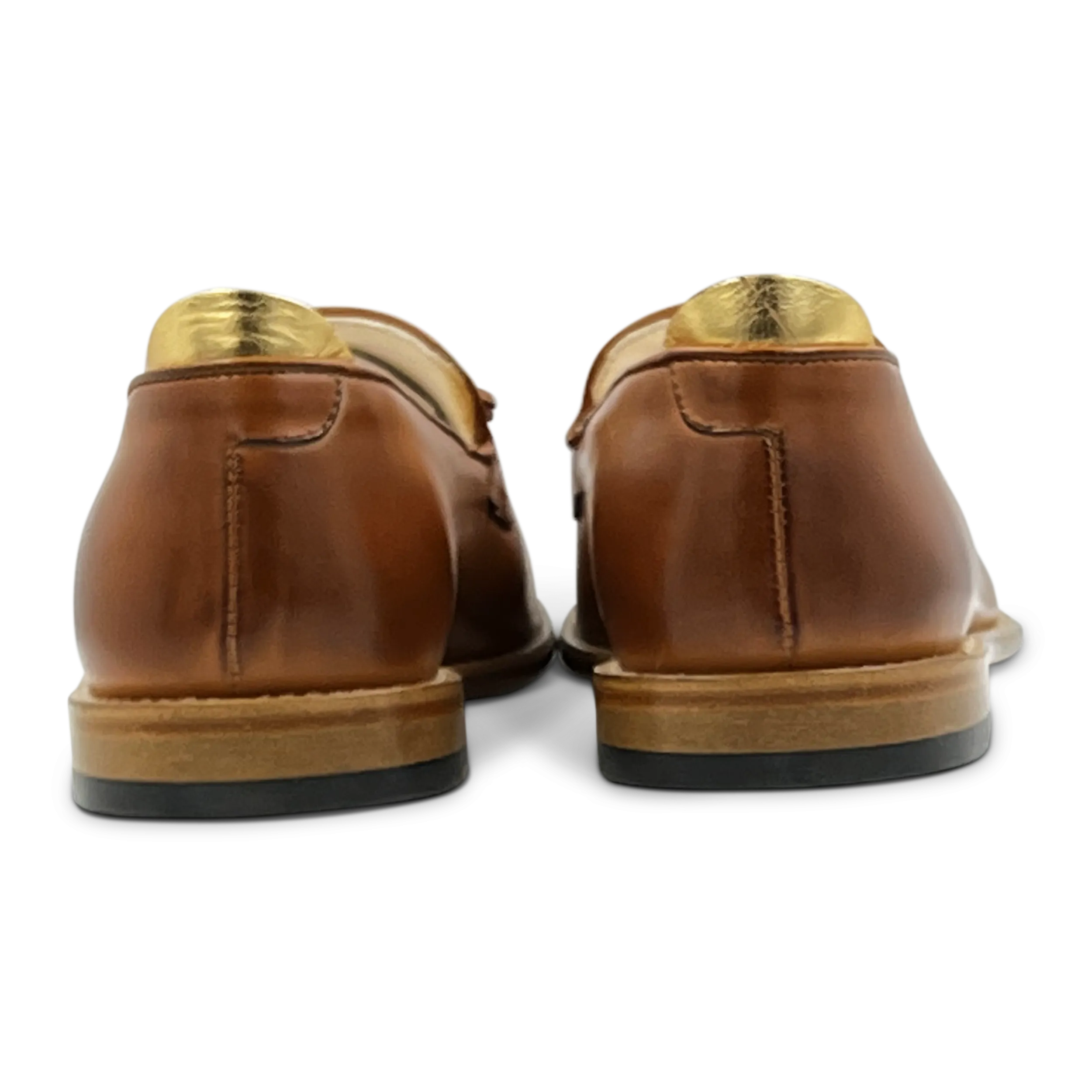 Oscar in Tan with Tassel